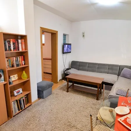 Blacksmith + Free Private Parking Saraievo