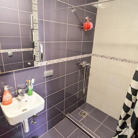 Appartamento Blacksmith + Free Private Parking